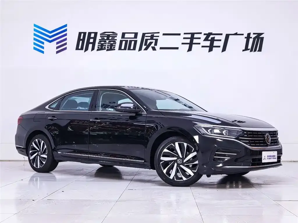 Volkswagen Passat — фото 7