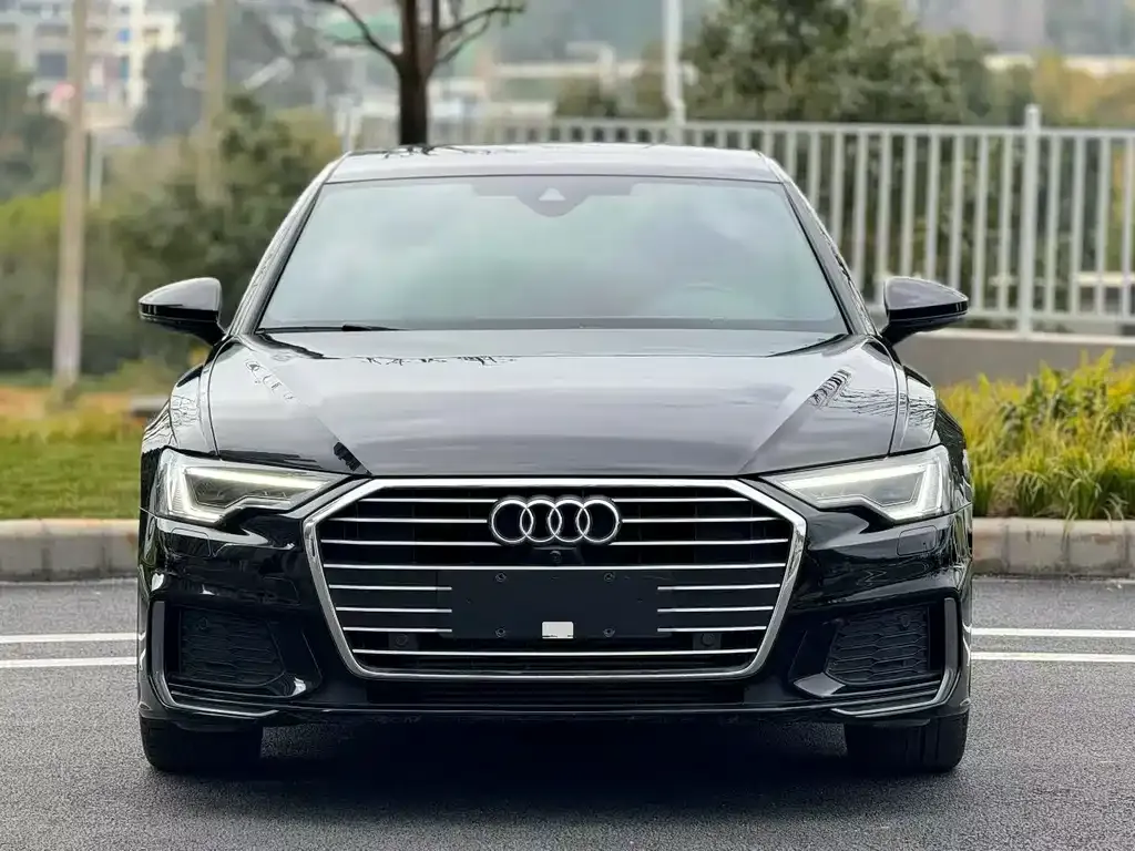Audi A6L — фото 9