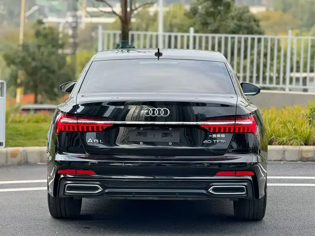 Audi A6L — фото 2