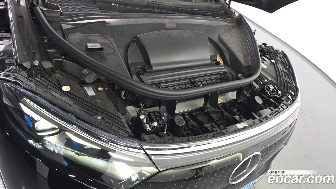 Mercedes-Benz EQS — фото 10