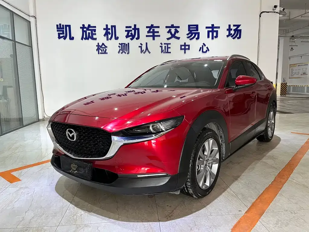 Mazda CX-30 — фото 1