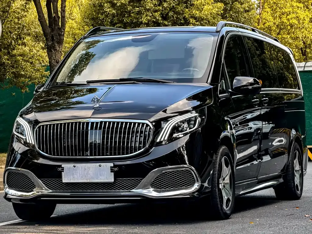 Mercedes-Benz Vito — фото 1