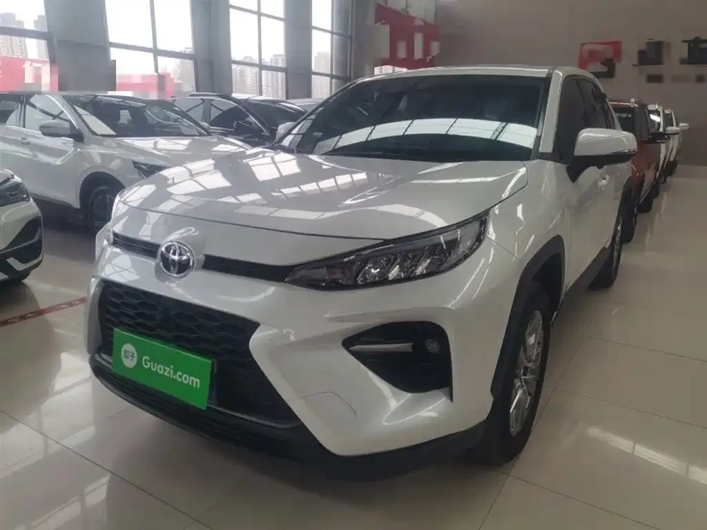 Toyota Wildlander — фото 1