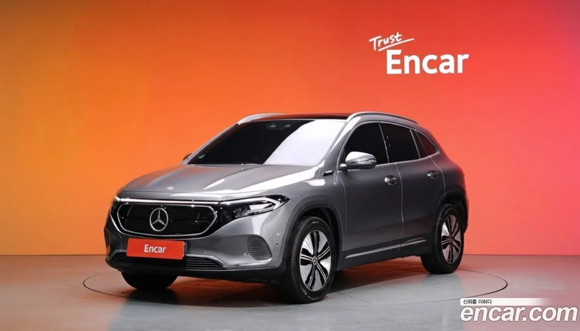 Mercedes-Benz EQA — фото 1