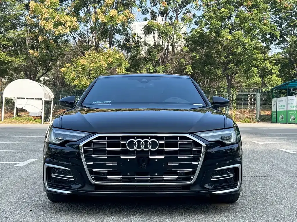 Audi A6L — фото 7