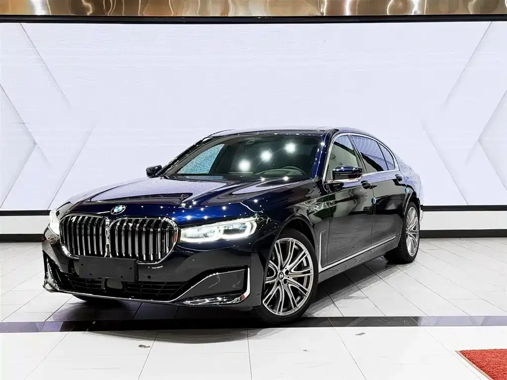 BMW 7 Series — фото 8