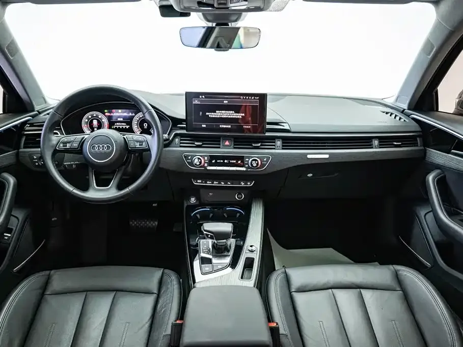 Audi A4 (Import) — фото 4