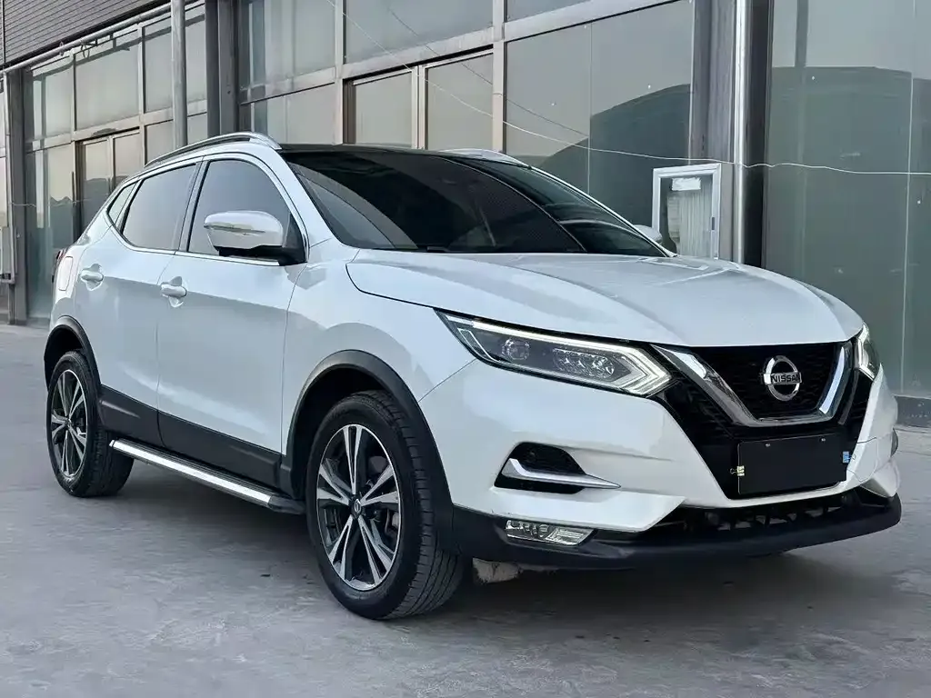 Nissan Qashqai — фото 4
