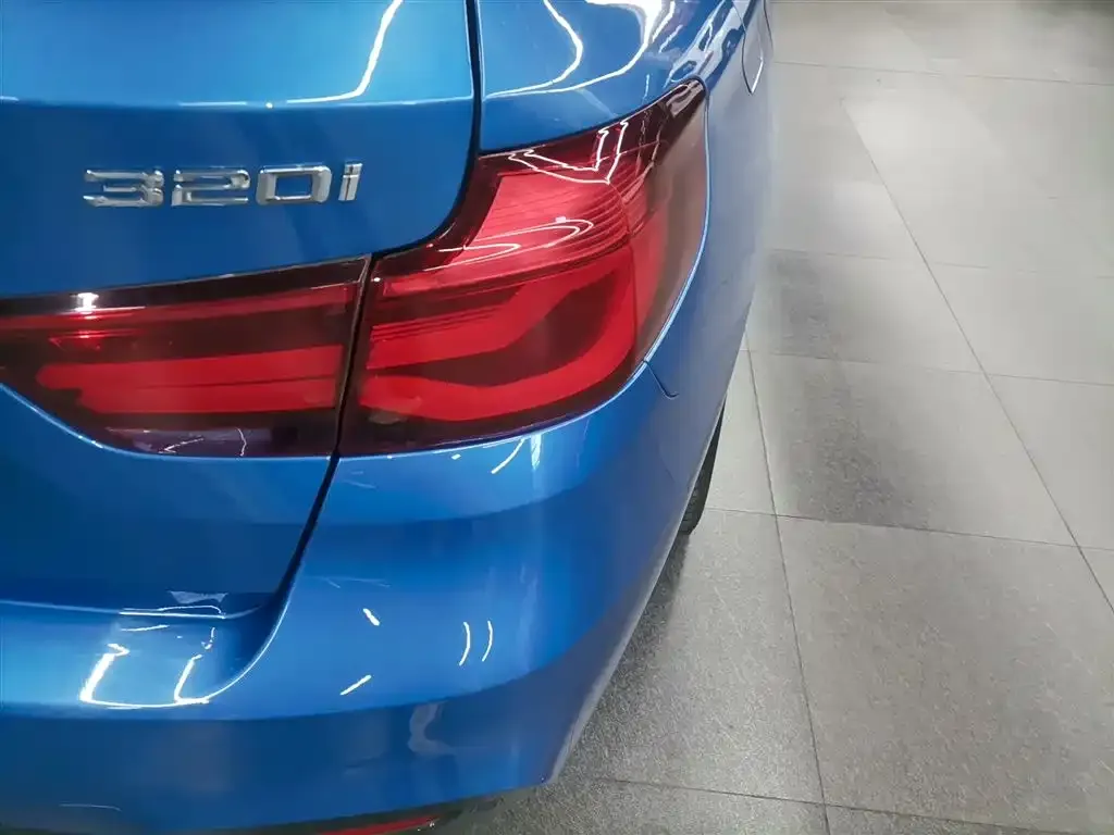 BMW 3 Series GT — фото 9