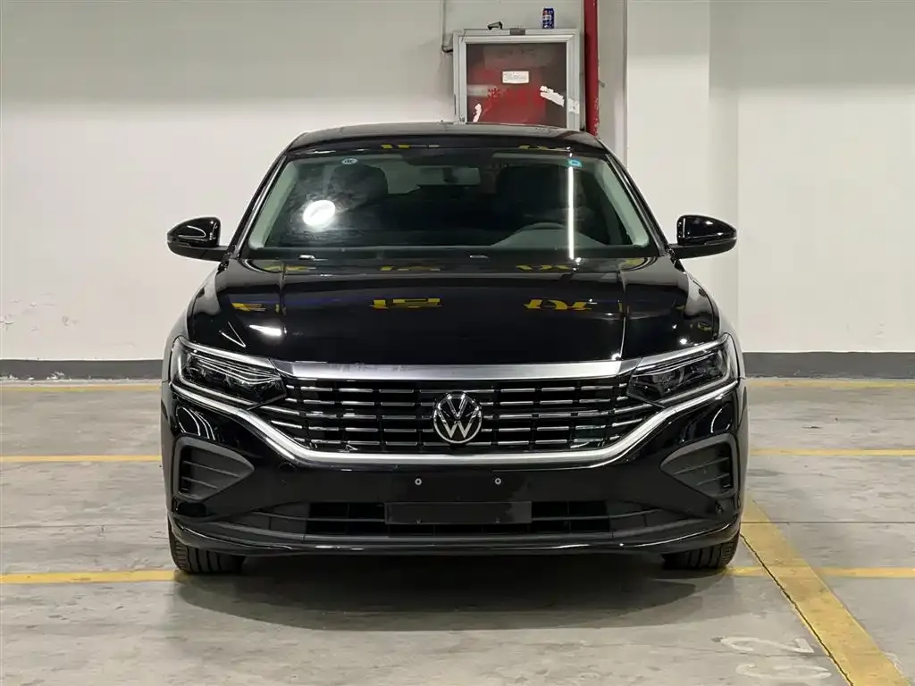 Volkswagen Passat — фото 9