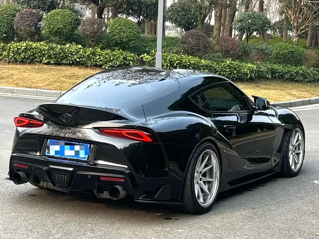 Toyota Supra — фото 7