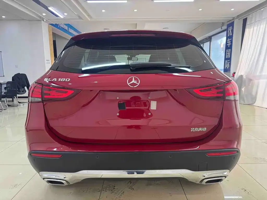 Mercedes-Benz GLA — фото 9