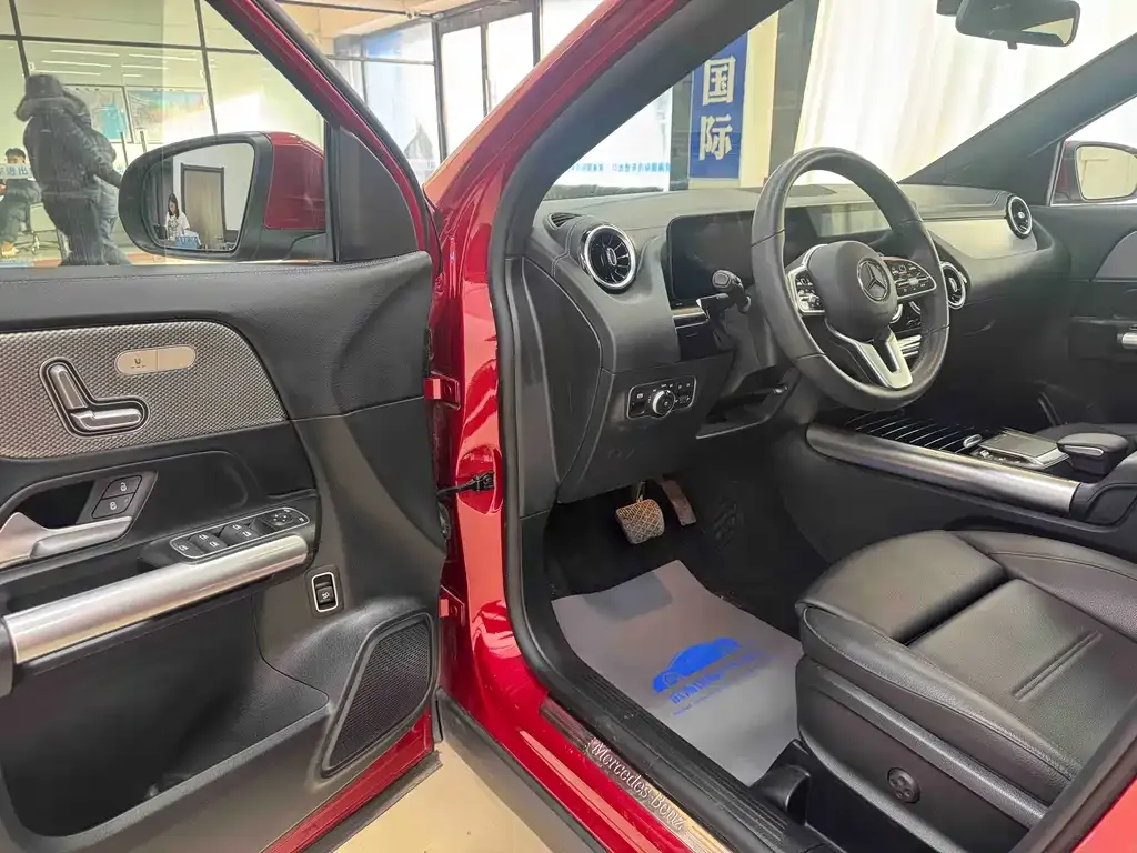 Mercedes-Benz GLA — фото 5