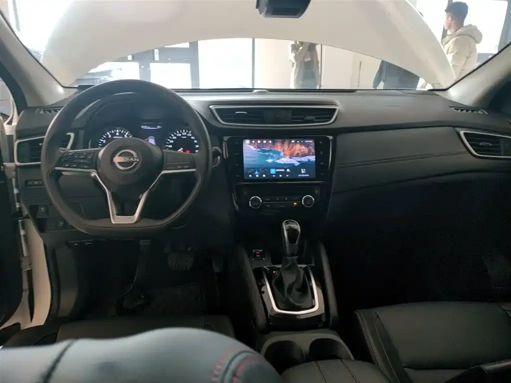 Nissan Qashqai — фото 5