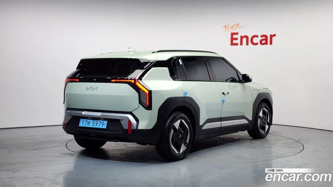 Kia EV3 — фото 4