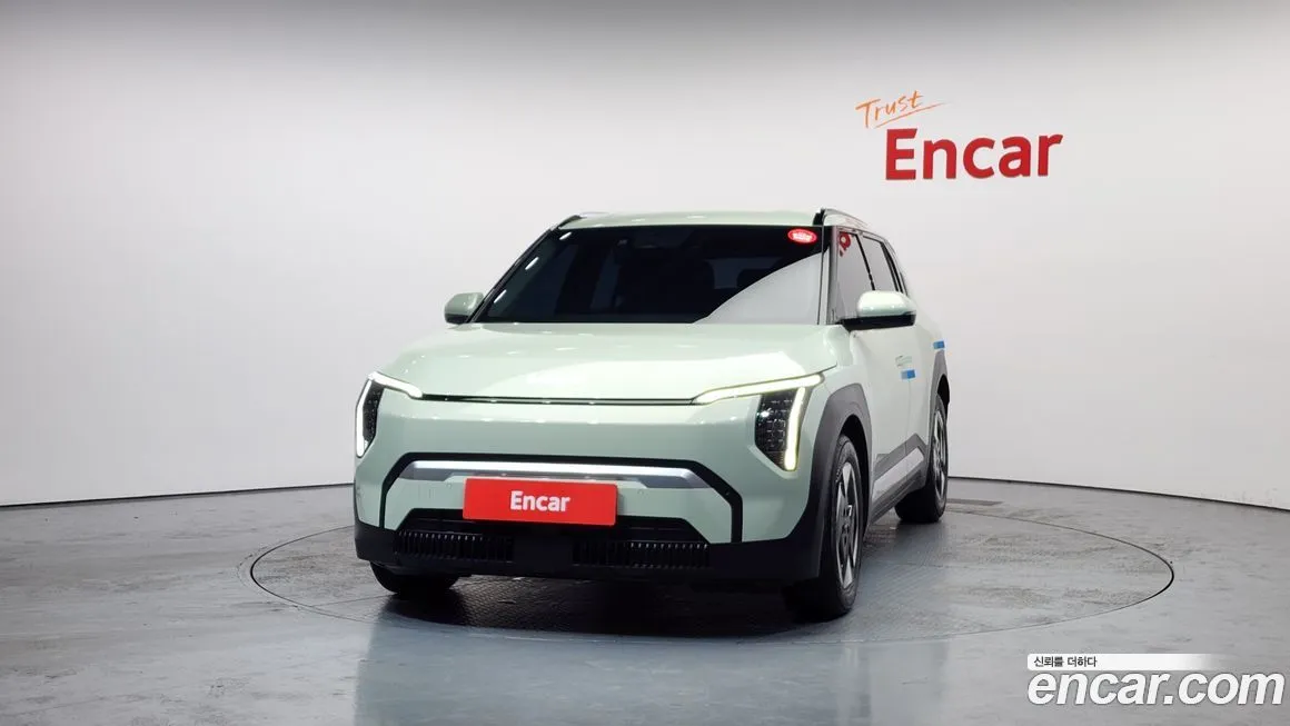 Kia EV3 — фото 2