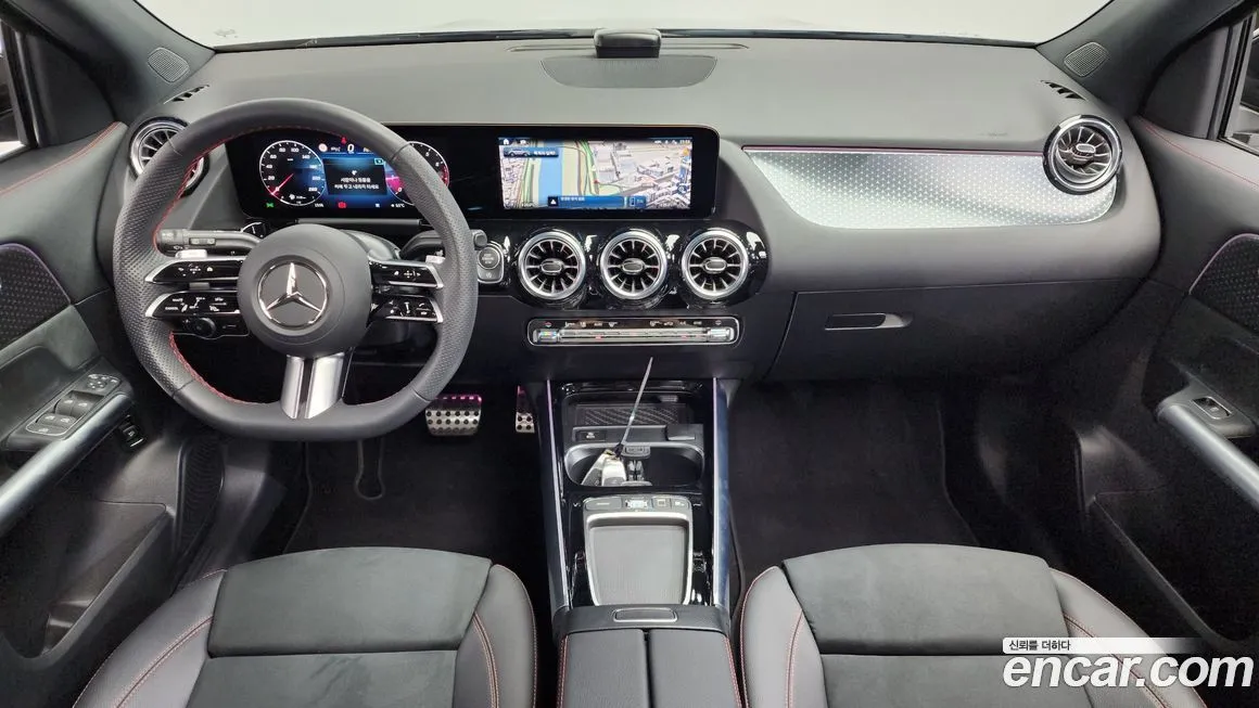 Mercedes-Benz GLA-Class — фото 6
