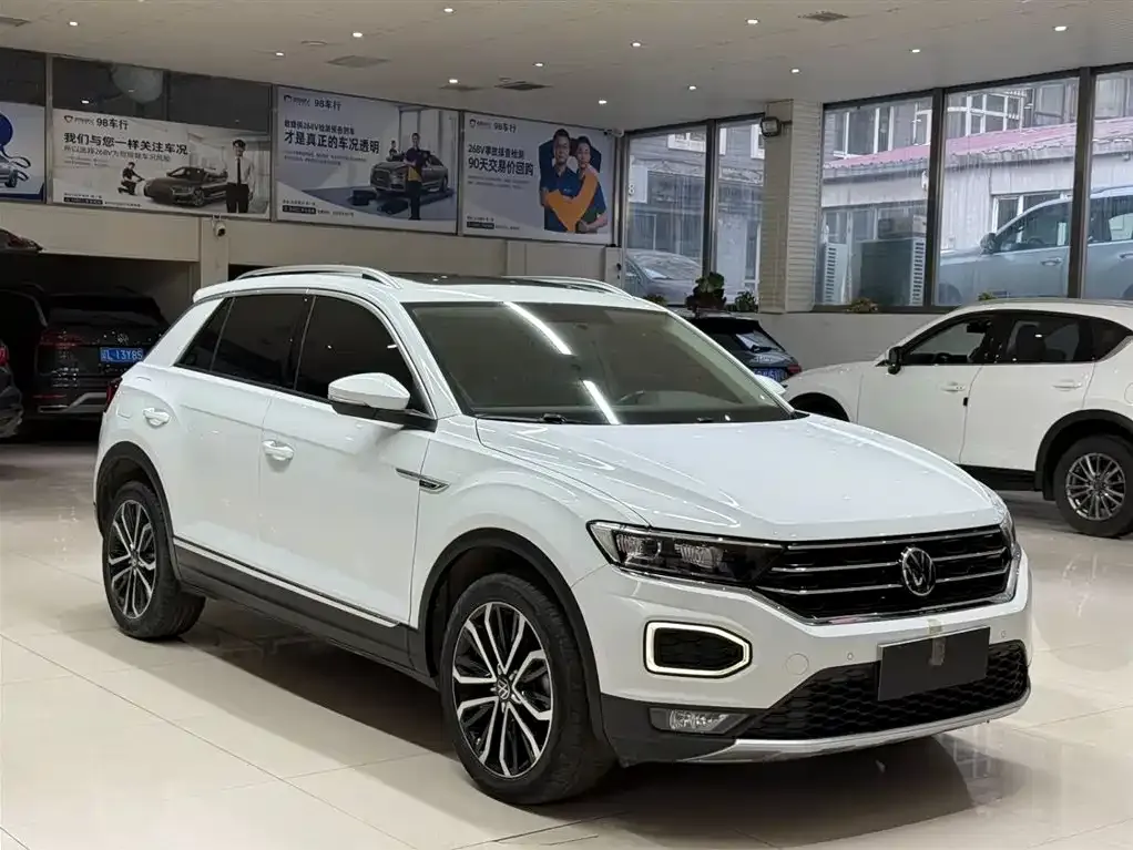 Volkswagen T-Roc — фото 5