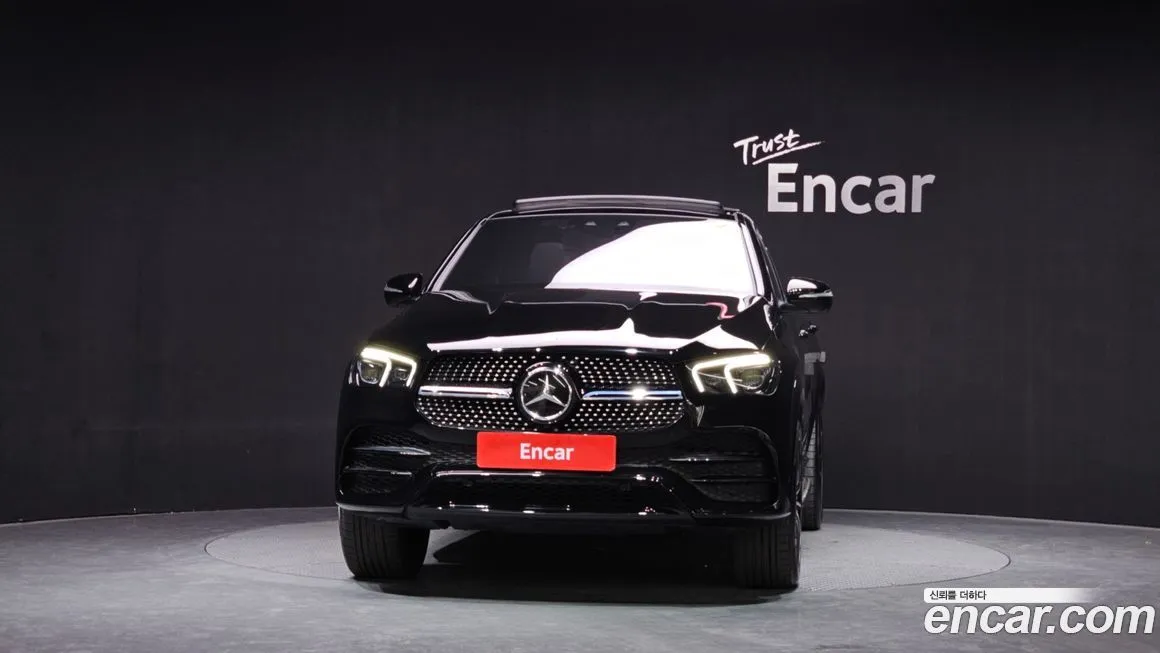 Mercedes-Benz GLE-Class — фото 9