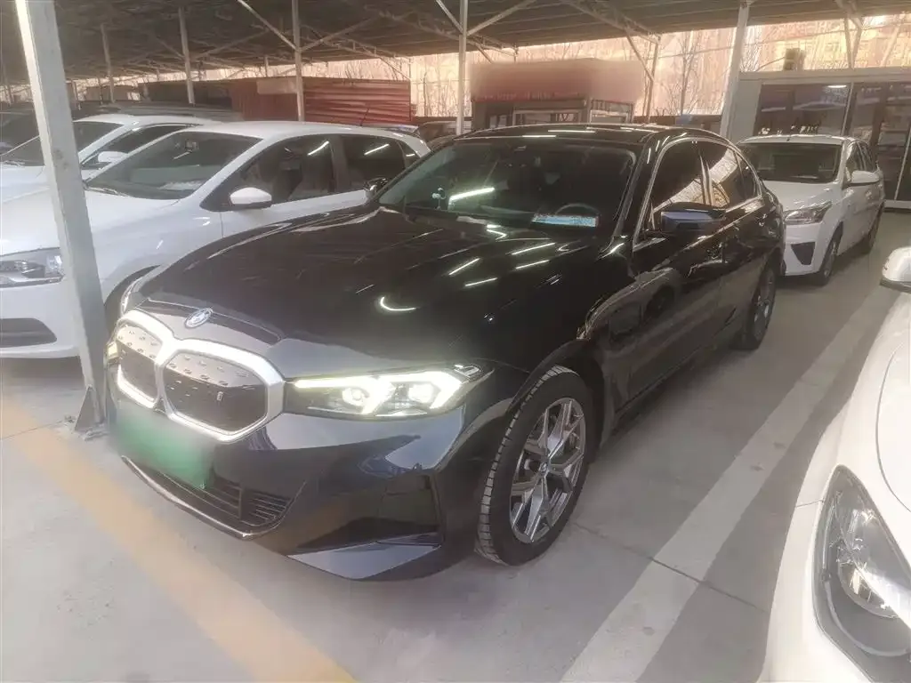 BMW i3 — фото 1