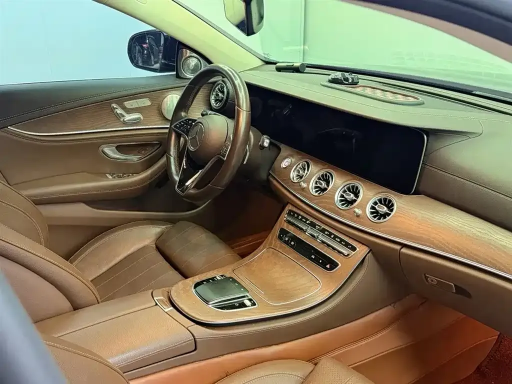 Mercedes-Benz E-Class New Energy — фото 9