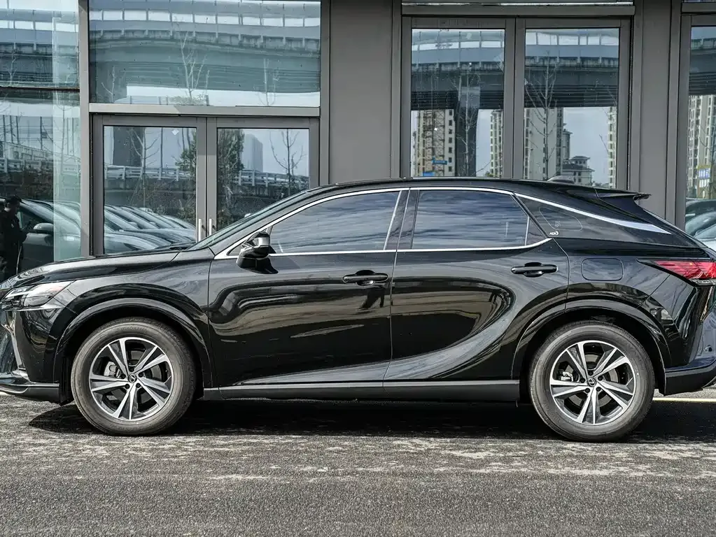 Lexus RX — фото 9
