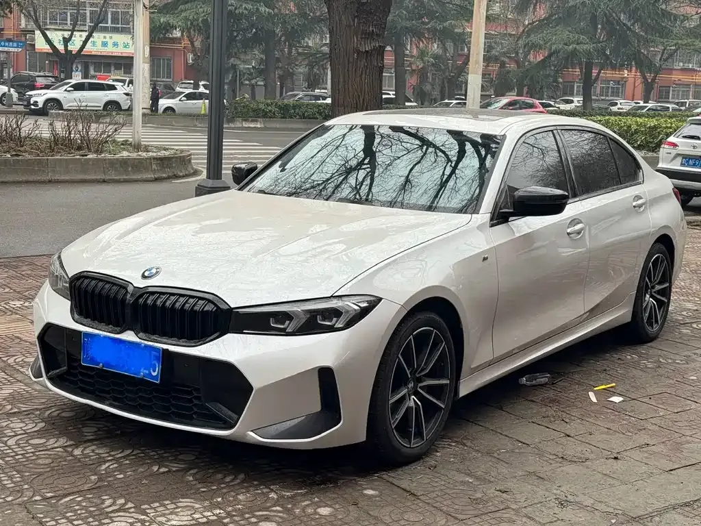 BMW 3 Series — фото 1