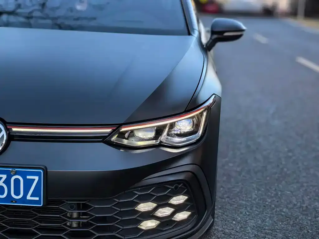 Volkswagen Golf GTI — фото 4