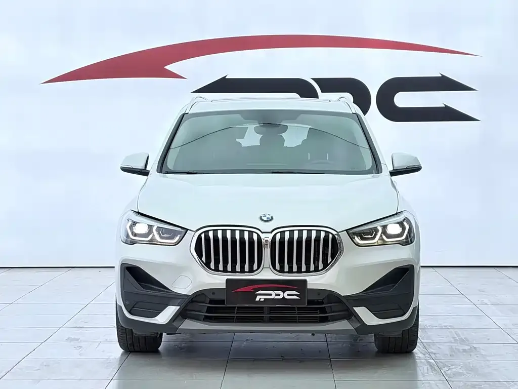 BMW X1 — фото 4