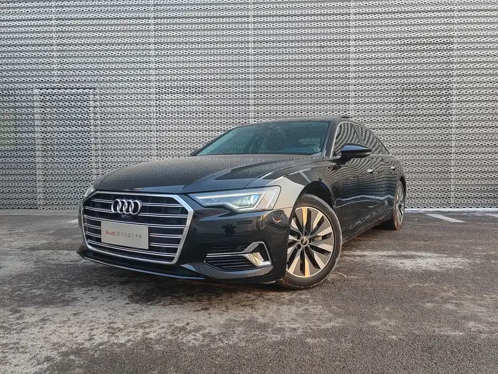 Audi A6L — фото 1