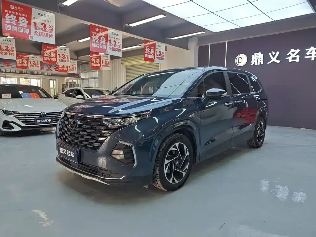 Hyundai Custo — фото 1