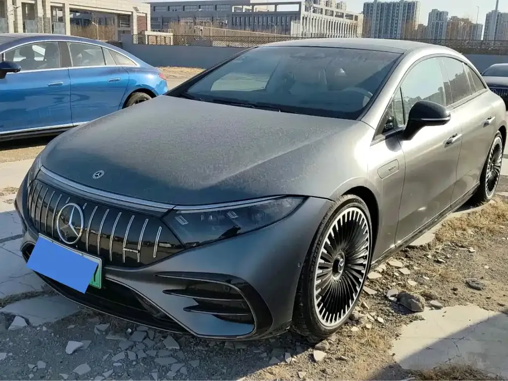 Mercedes-Benz EQS AMG — фото 1