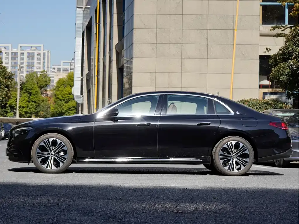 Mercedes-Benz E-Class New Energy — фото 2