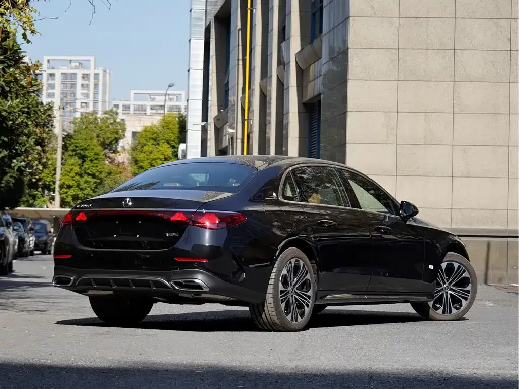 Mercedes-Benz E-Class New Energy — фото 7