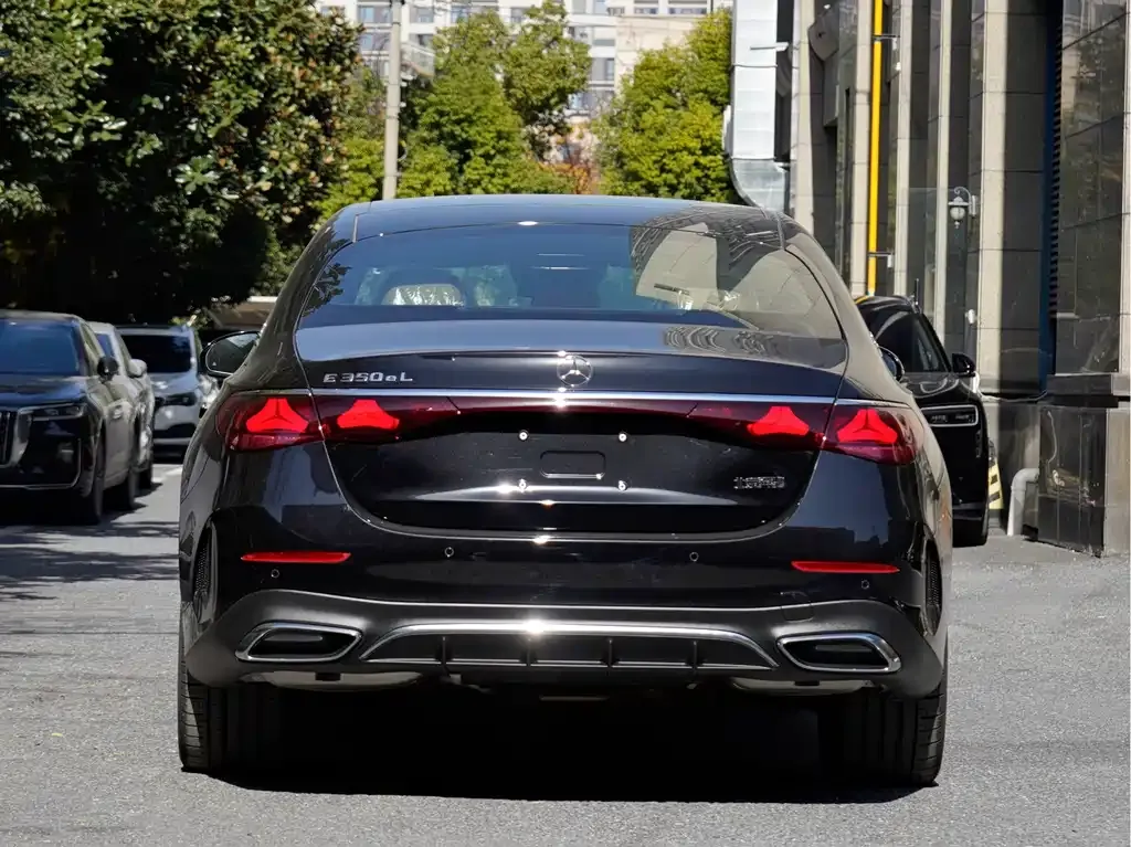 Mercedes-Benz E-Class New Energy — фото 10
