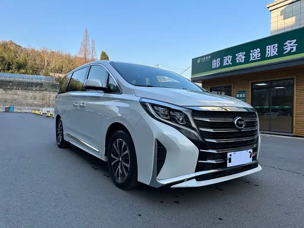 GAC Motor Trumpchi M8 — фото 2