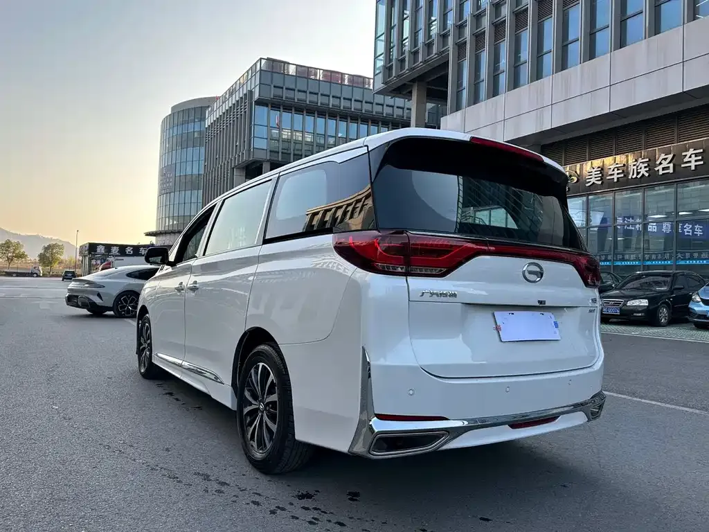 GAC Motor Trumpchi M8 — фото 8