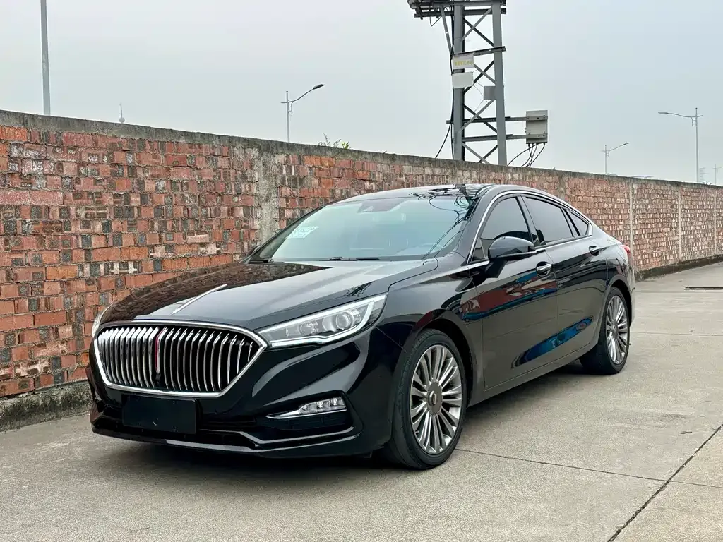 Hongqi H5 — фото 1