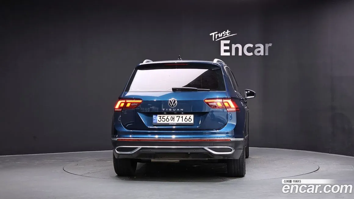 Volkswagen Tiguan — фото 2