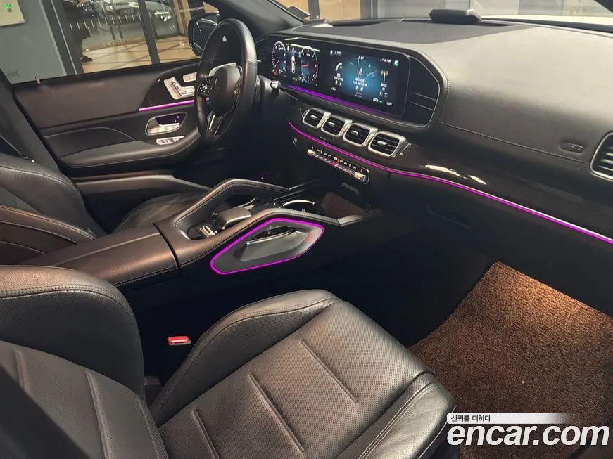 Mercedes-Benz GLE-Class — фото 10