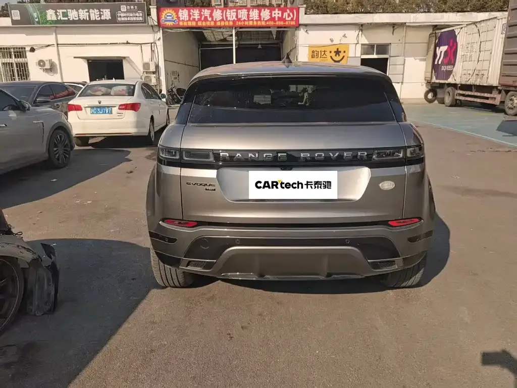 Land Rover Evoque — фото 9