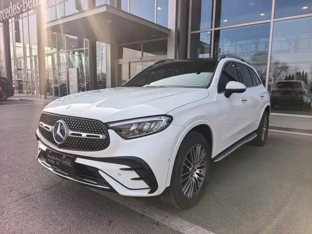 Mercedes-Benz GLC — фото 1