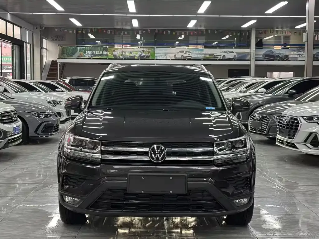 Volkswagen Tharu — фото 3