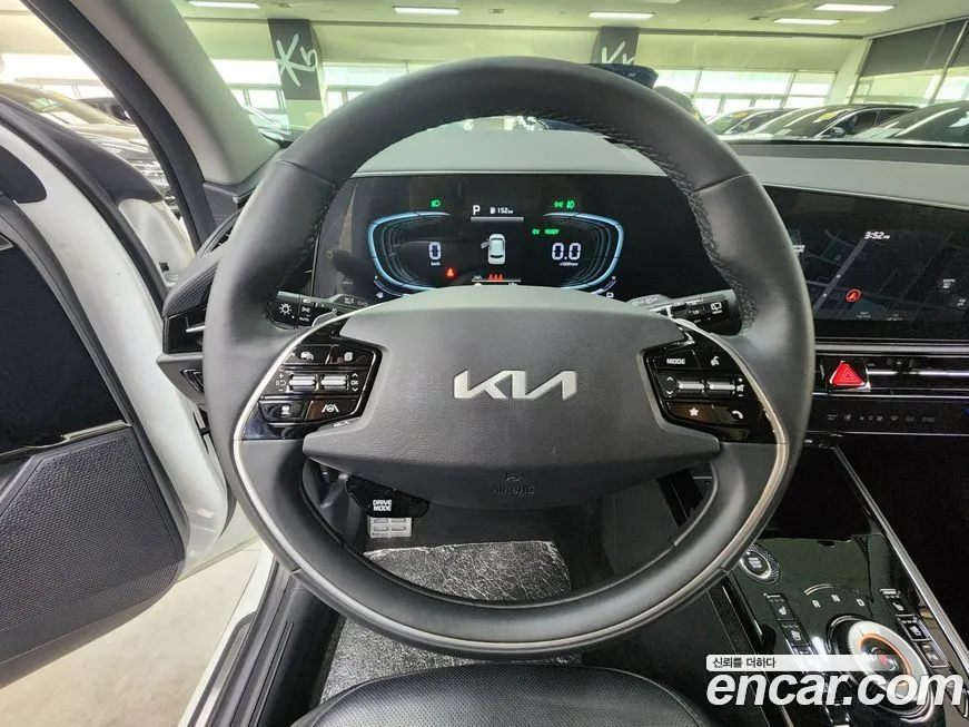 Kia Niro — фото 10