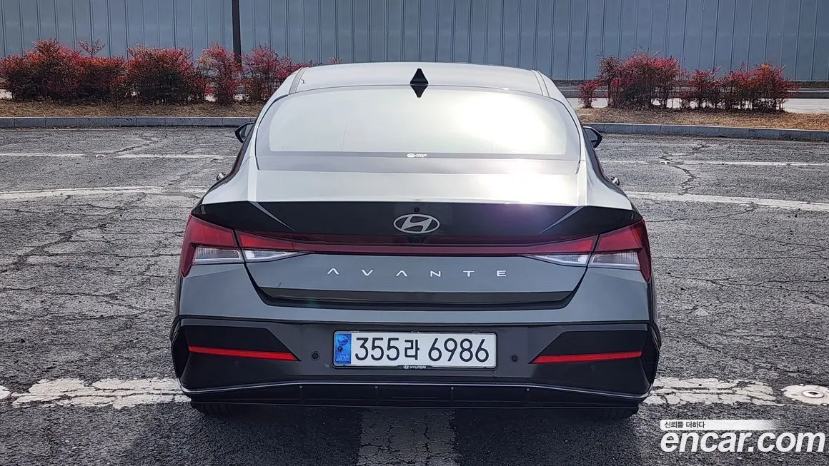 Hyundai AVANTE — фото 4