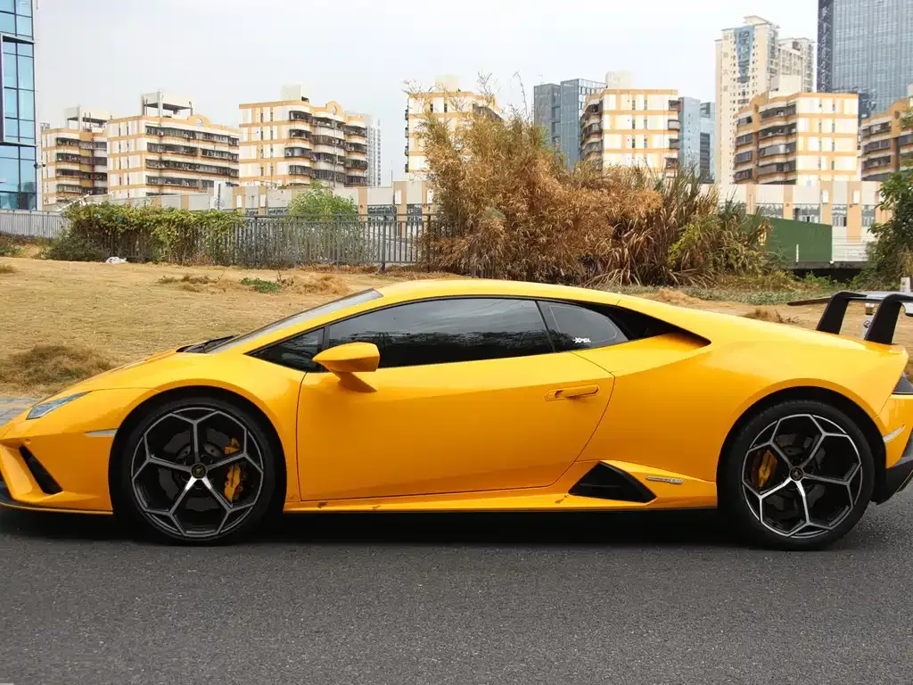 Lamborghini Huracan — фото 8
