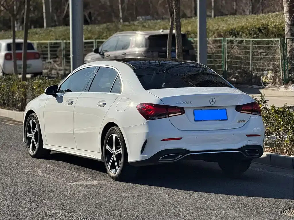 Mercedes-Benz A-Class — фото 10