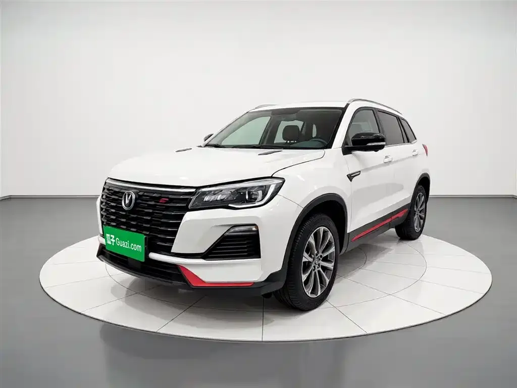 Changan CS75 — фото 1