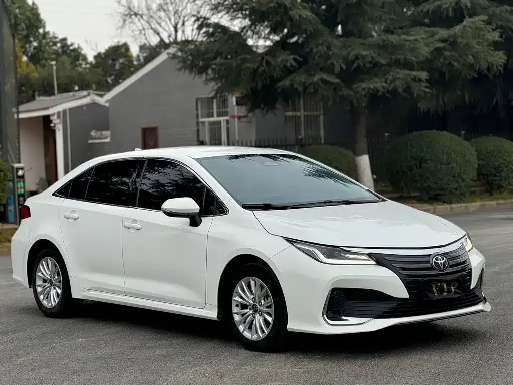 Toyota Allion — фото 5