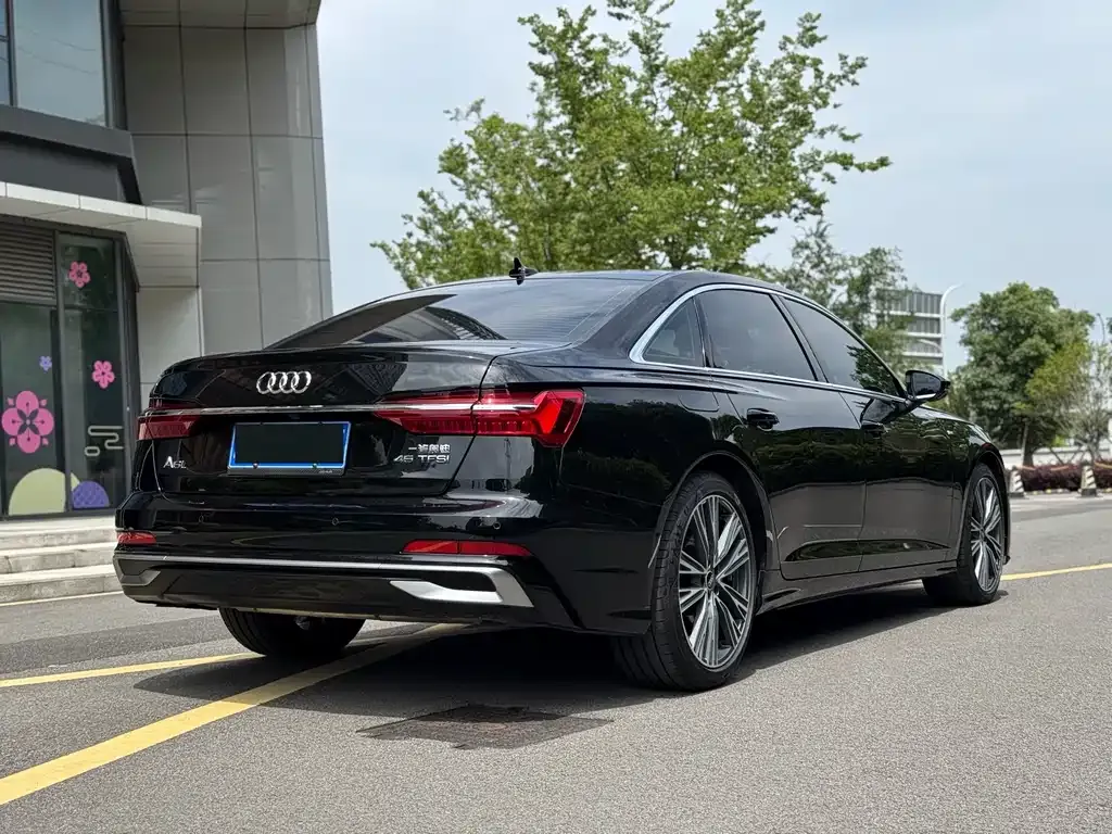 Audi A6L — фото 3
